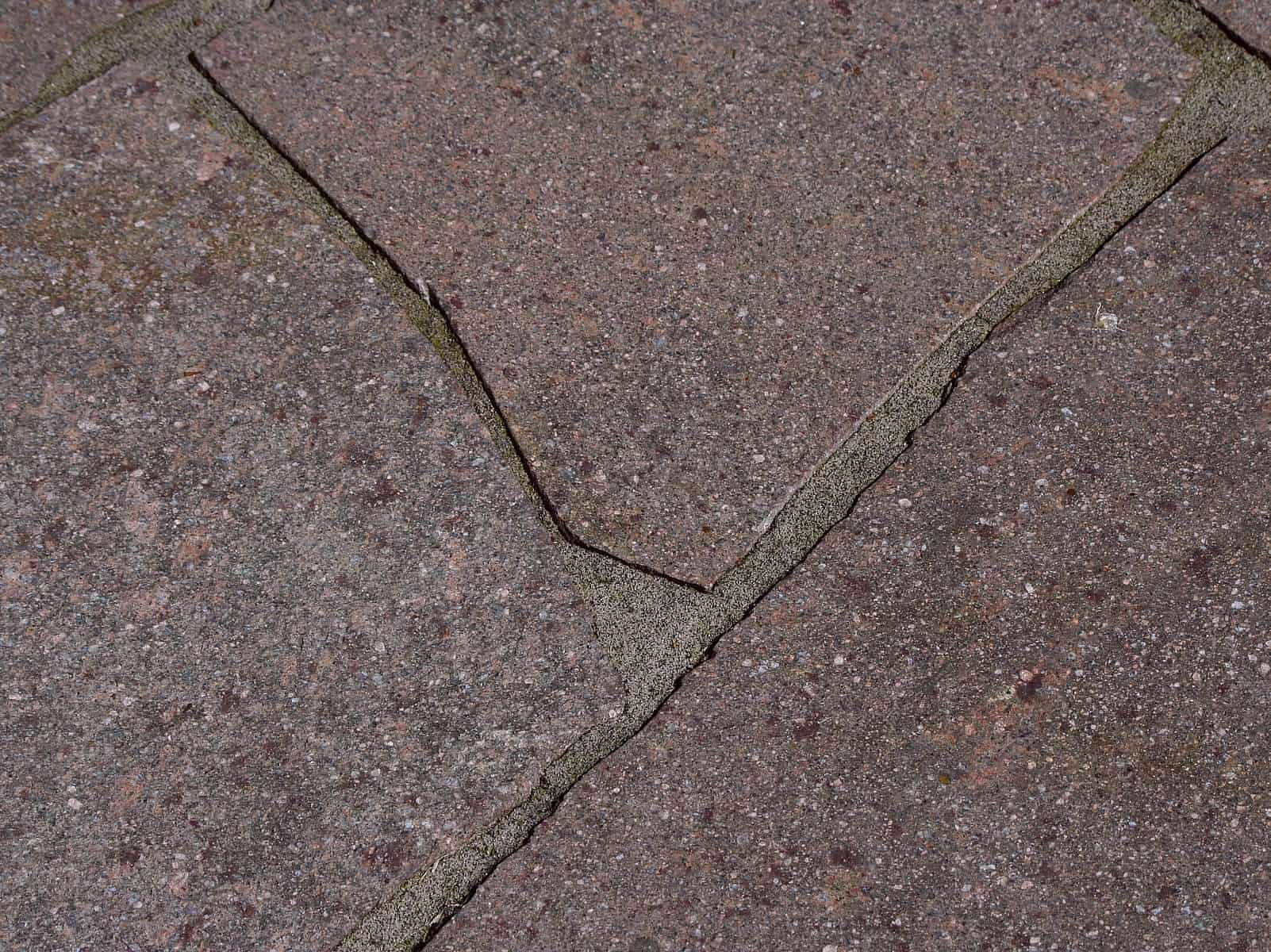 Natursteinplatten - Bruchsteinplatte aus Porphyr