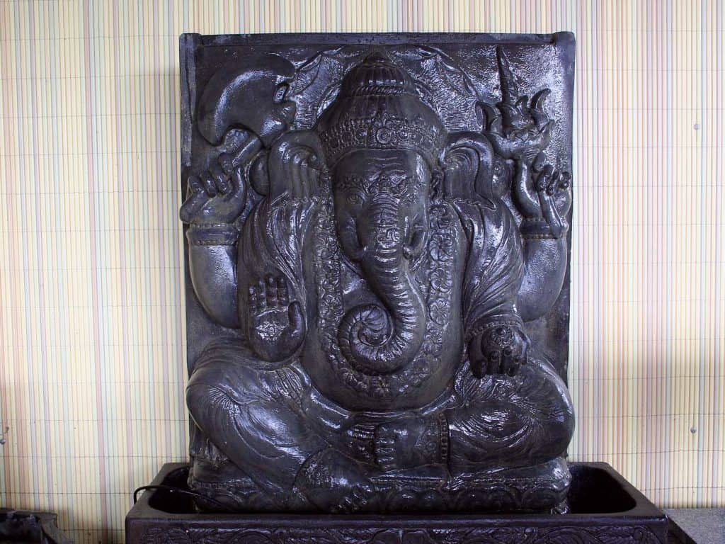 Gartenbrunnen Ganesha Relief